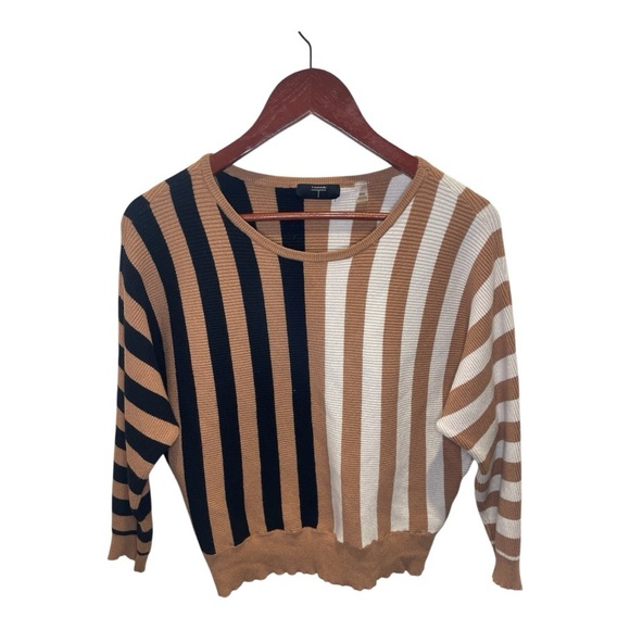 TAHARI
Striped Rib Knit Sweater
Size M - Picture 4 of 10